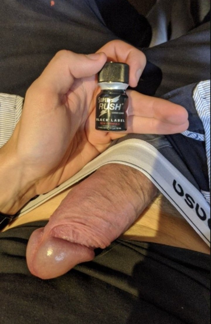 fetish pop 😈 (1K) tweet media