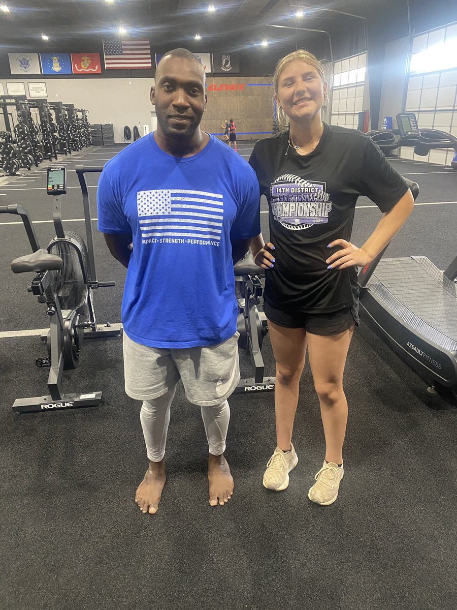 Tom George (@coachgeorge5) on Twitter photo <a href="/HHolloway2026/">Hayden Holloway</a> - Softball 🥎 superstar, young lady from the great state of Kentucky getting in some strength training with the 🐐 Coach <a href="/MahalaWiggins/">Mahala Wiggins</a> at <a href="/ISP_OKC/">Impact Strength & Performance</a>
“Proud of Hayden, fantastic young lady with a huge future, excited for her!”
<a href="/OU_Softball/">Oklahoma Softball</a> <a href="/HHolloway2026/">Hayden Holloway</a> - Softball 🥎 superstar, young lady from the great state of Kentucky getting in some strength training with the 🐐 Coach <a href="/MahalaWiggins/">Mahala Wiggins</a> at <a href="/ISP_OKC/">Impact Strength & Performance</a>
“Proud of Hayden, fantastic young lady with a huge future, excited for her!”
<a href="/OU_Softball/">Oklahoma Softball</a>
