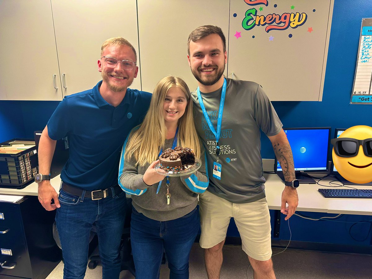 Landen Cook (@textbookcook98) on Twitter photo Haleyโs first day as an ASM for the Rolla Ragnaroks! Itโs also her birthday so we couldnโt forget to get her a cake! ๐๐๐ฅณ๐
#RollaRagnaroks
<a href="/The_DStephenson/">Dalton Stephenson</a>
<a href="/KAMOkonnects/">๐พ๐ด๐๐</a>
<a href="/KAMO_ImMOrtals/">The ImMOrtals</a>
<a href="/lt219r/">Larry.Thrap</a>
<a href="/KattiaS_Ramirez/">Kattia S. Ramirez</a> Haleyโs first day as an ASM for the Rolla Ragnaroks! Itโs also her birthday so we couldnโt forget to get her a cake! ๐๐๐ฅณ๐
#RollaRagnaroks
<a href="/The_DStephenson/">Dalton Stephenson</a>
<a href="/KAMOkonnects/">๐พ๐ด๐๐</a>
<a href="/KAMO_ImMOrtals/">The ImMOrtals</a>
<a href="/lt219r/">Larry.Thrap</a>
<a href="/KattiaS_Ramirez/">Kattia S. Ramirez</a>