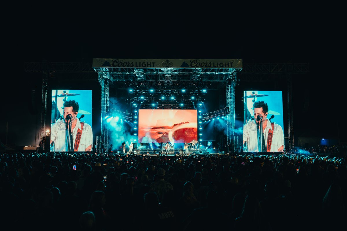 g2_structures's tweet image. 07.06-09 | Carolina Country Music Fest | Myrtle Beach, SC 

📸: @artbysoto