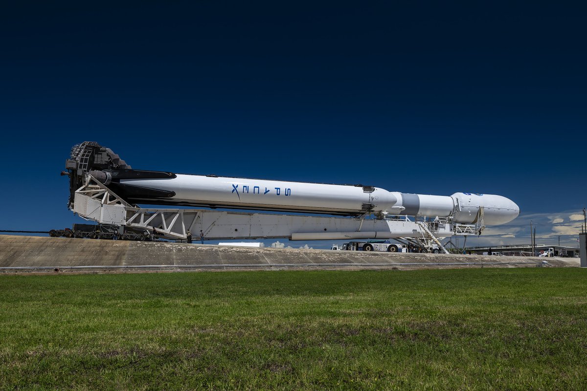 SpaceX's tweet photo. Falcon Heavy rolls out to the launch pad at 39A for @NASA’s GOES-U mission https://t.co/akvjroyQs3