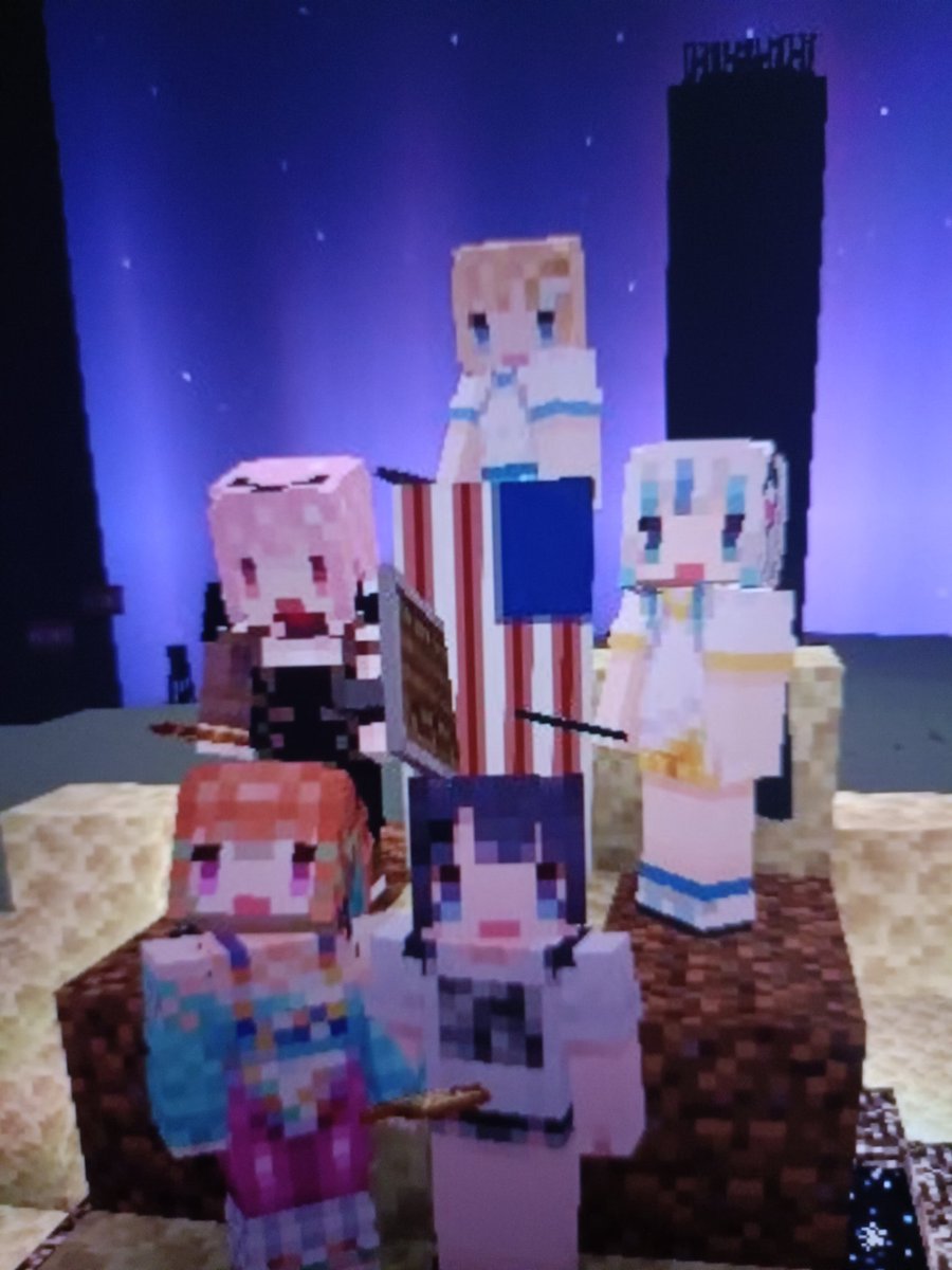 Dafne_kfp's tweet image. Este stream de Minecraft con Myth fue hermoso!!! Realmente adoro estos momentos divertidos y unicos que se ven cuando ellas se juntan a jugar, me gusta ver como han crecido las chicas de Myth desde su debut
#hololiveMyth #MythOnblock
