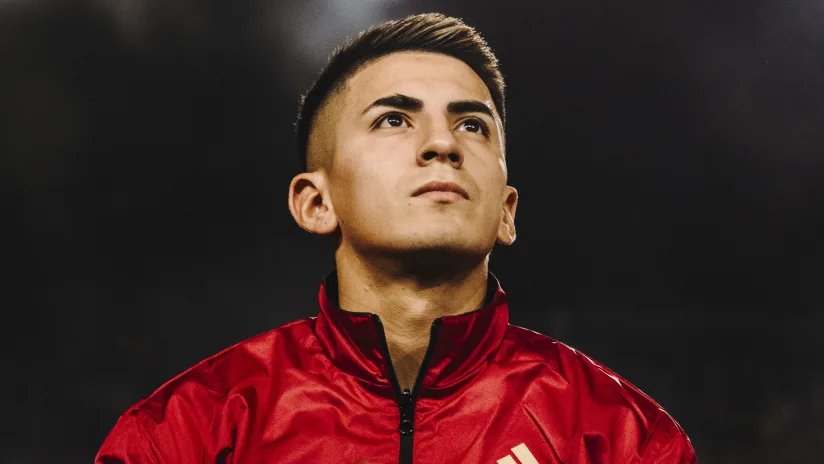 EagleFcBrasil's tweet photo. Thiago Almada é 99% do Botafogo, só faltam poucos detalhes. Caso se concretize essa será uma das maiores contratações do Brasil. 

Um jogador cobiçado mundialmente que ainda nem chegou no auge vindo ao Brasil.

Botafogo sempre de olho na MLS🤑🇺🇲 https://t.co/S3SxrbZJg9