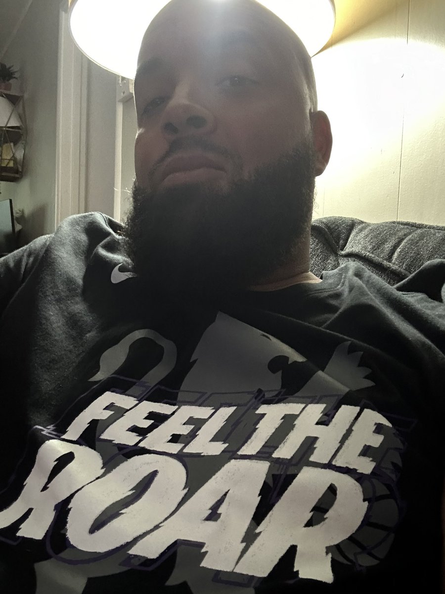 PatrickKilken55's tweet photo. Just like my shirt says.. “Feel The Roar”🦁 something that me and all my @sacramentokings faithful are gonna have everyone feel once we hit free agency! Let’s get it Monte… Go Kings! It’s time to WIN!
#SacramentoProud
#InMonteWeTrust
#NBAFreeAgency
#NBADraftNight https://t.co/GLEhY41T2A