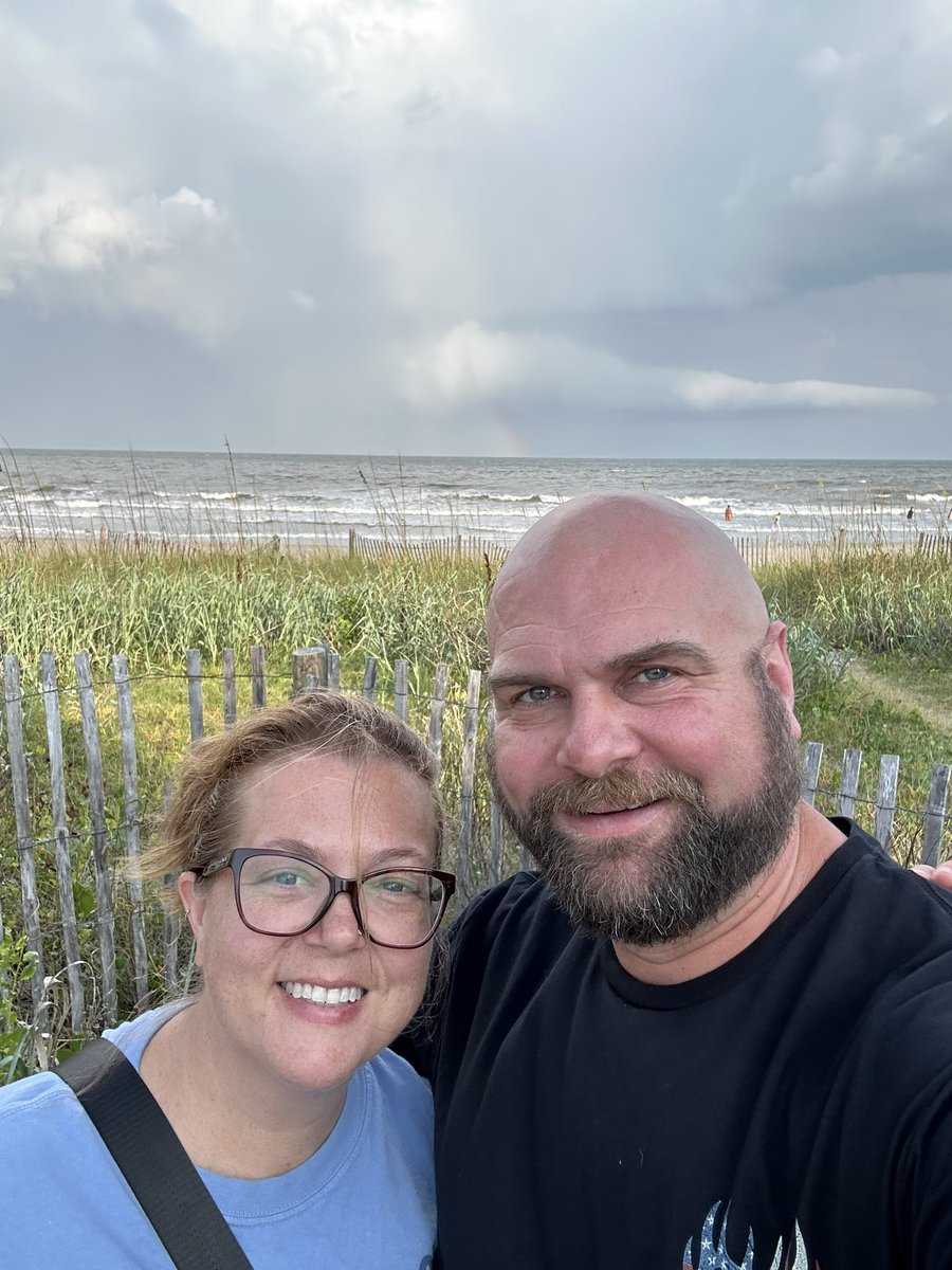 Christina Pedersen tweet media