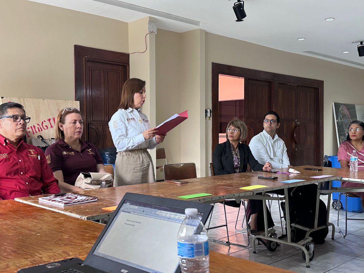 ITACETam's tweet photo. El día de hoy dio el arranque la presentación del Diseño del Programa de Fortalecimiento Académico del #ITACE.
El inicio formal de las mesas de trabajo lo encabezó la directora general Dra. Claudia Anaya Alvarado junto a directivos de los cuatro planteles. https://t.co/9TgbVsYAIU