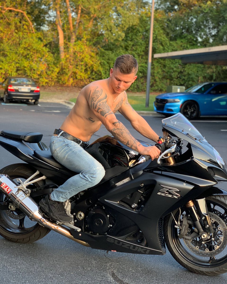 davealone11's tweet image. 