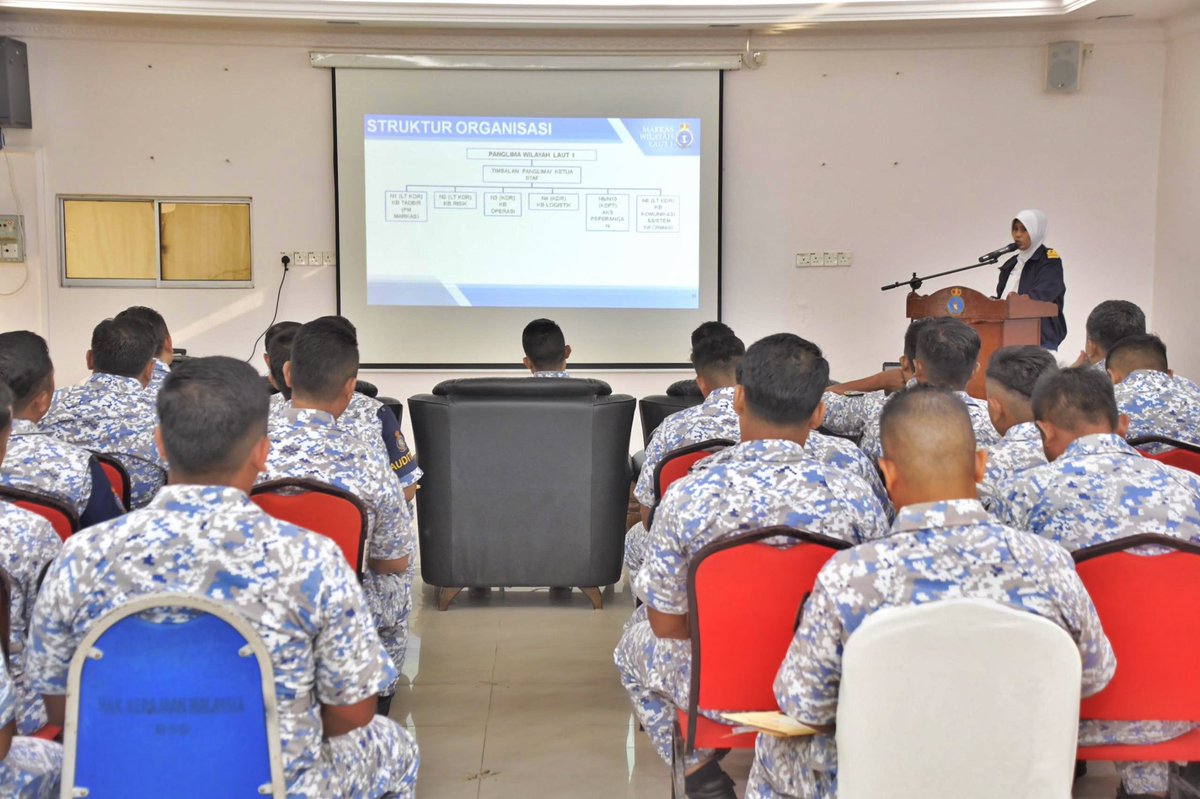 Mawilla_1's tweet photo. Penanda Aras.

Majlis Pembukaan Audit PTKAP, PTSK &amp; PTPL @Mawilla_1 telah berlangsung menandakan permulaan perjalanan ke arah pengurusan yang lebih cemerlang.

@tldm_rasmi
@MPA_Barat

#BersatuBersediaBerjaya
#3B4one https://t.co/OrMY9KPR6s
