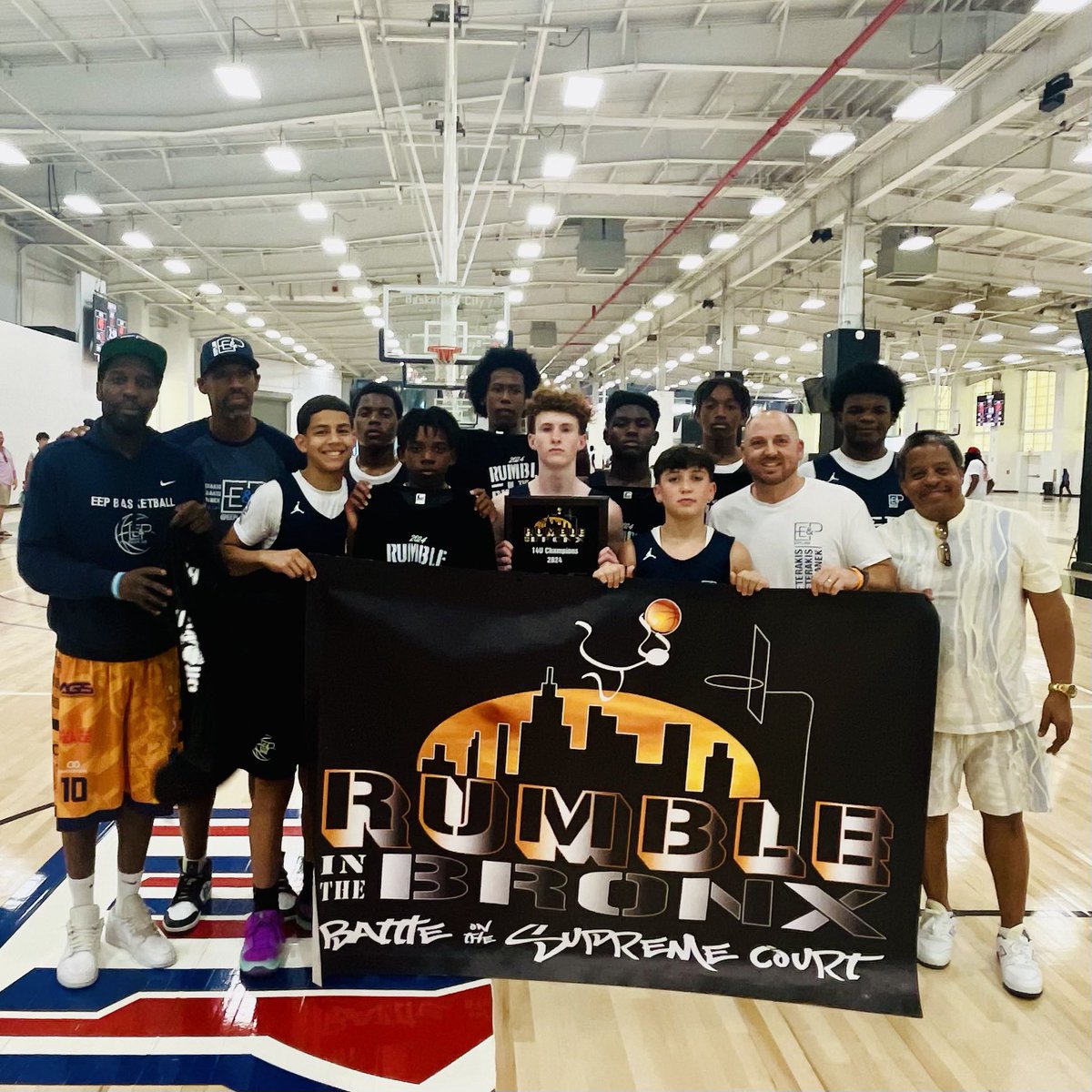 RUMBLE in the BRONX tweet media