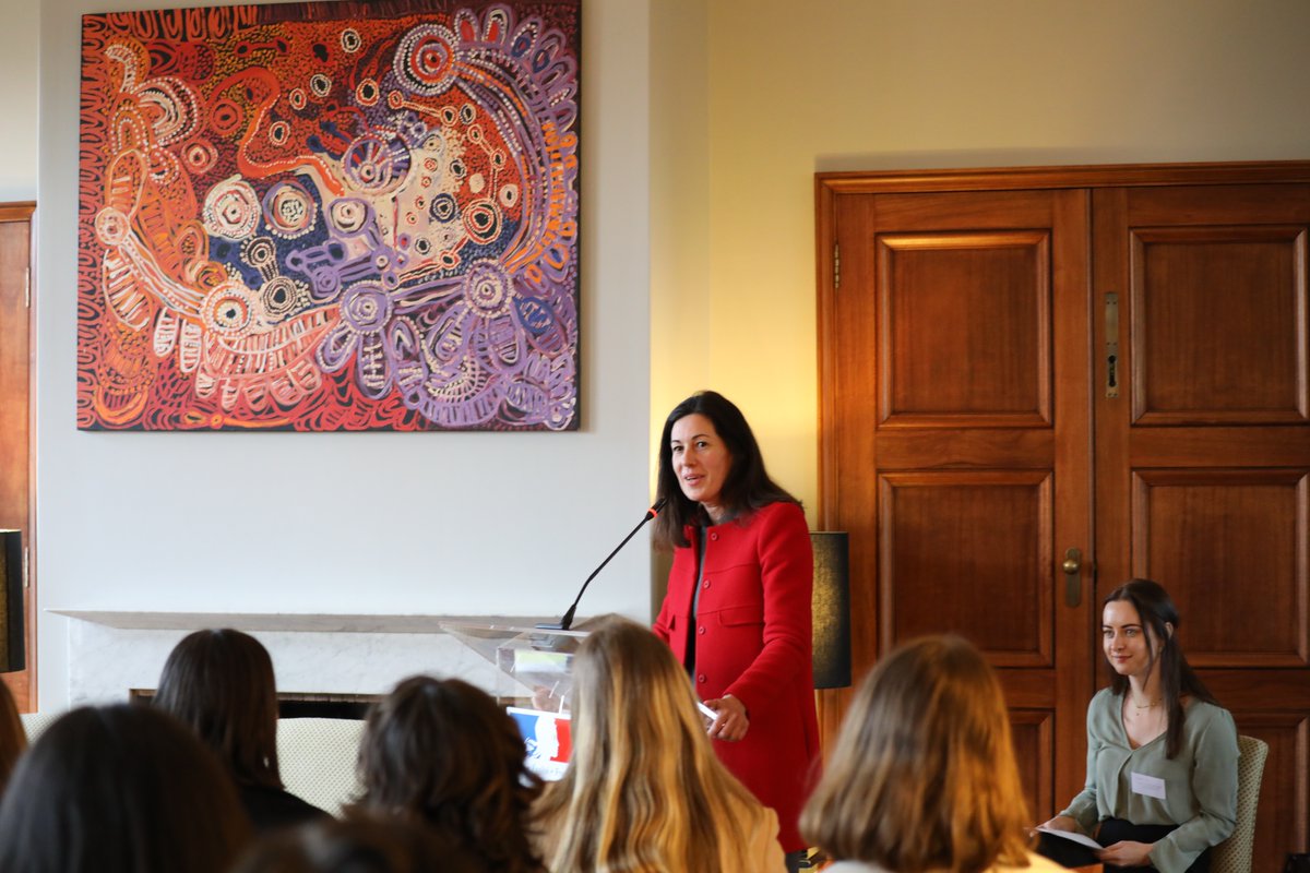 FranceAustralia's tweet photo. #WomeninDiplomacy | On the occasion of the UN Intl Day of Women in Diplomacy, and in line with our Feminist Foreign Policies, the Embassies of 🇫🇷,🇳🇱and 🇪🇸in 🇦🇺 hosted a Speed Mentoring event for students and young professionals at the Residence of 🇫🇷. https://t.co/T7DxGYeCwU