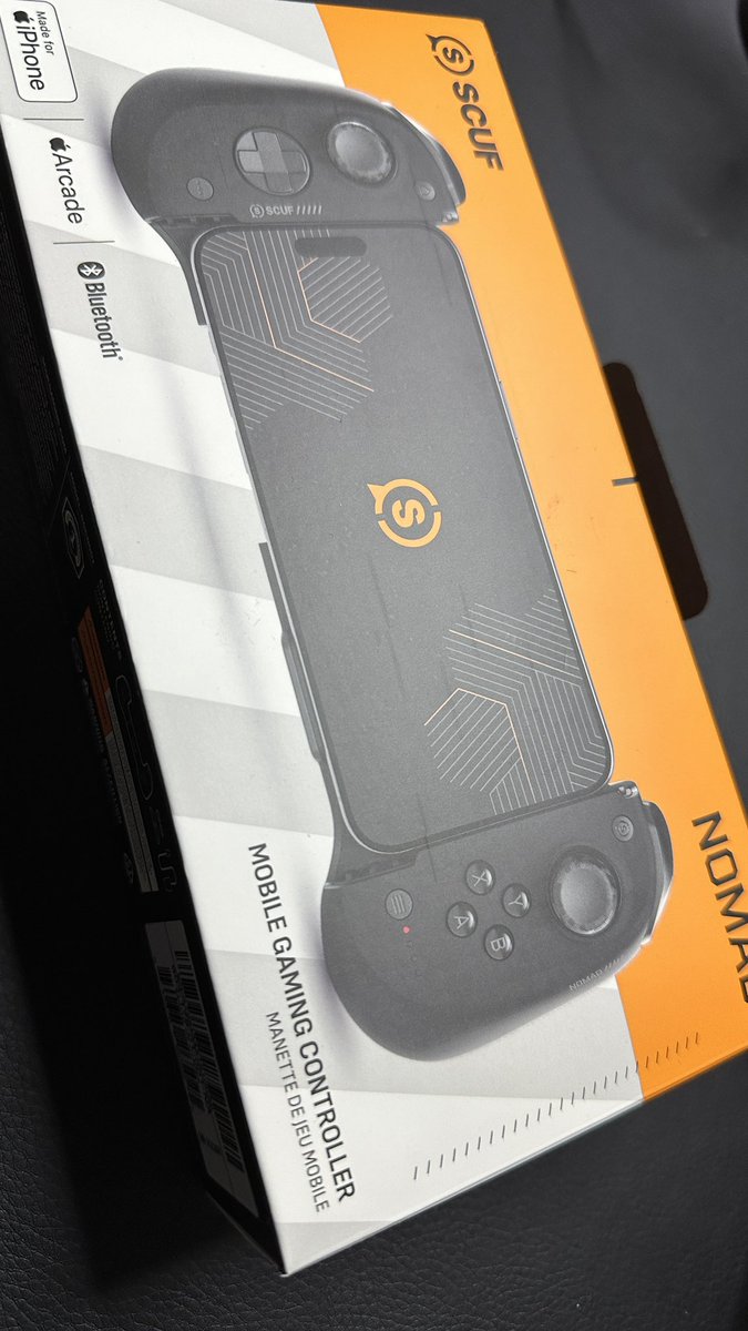 AYOREY1's tweet image. Just Received the NEW Scuf Gaming NOMAD Mobile Gaming Controller! Unboxing Video Underway, Stay Tuned…
