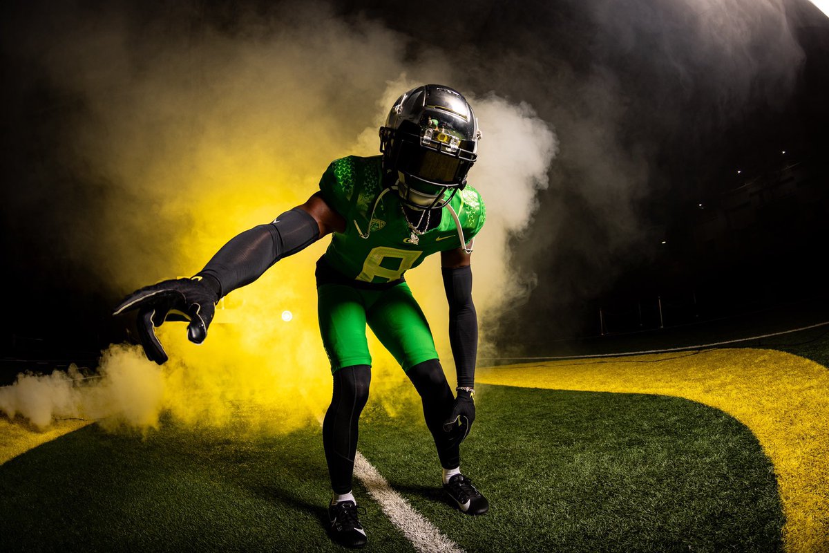 BriceMcDonald_'s tweet photo. Let’s bring it! Up the SCO 🦆
#scoducks #danlanning #oregonrecruiting https://t.co/IjV558SIJB