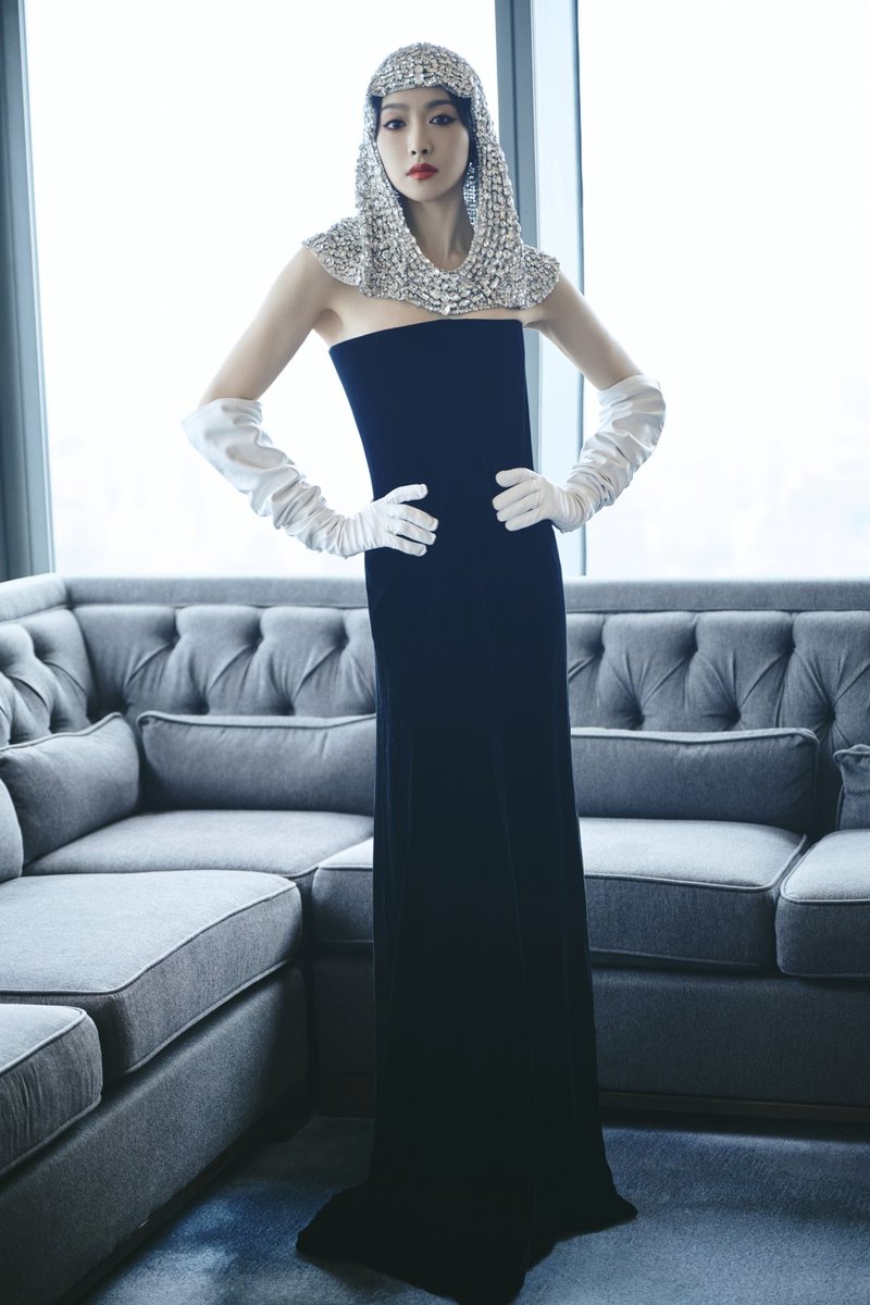 dramapotatoe's tweet photo. #VictoriaSong in her second look for 2024 Tencent Video Drama Party 

More - https://t.co/acoRSuBoJA

#songqian https://t.co/LuMwyDAghM