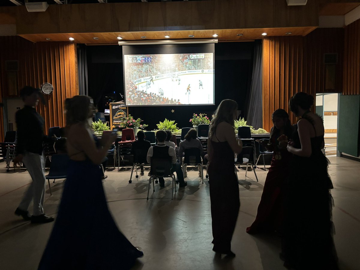 Maple Grove P.S. (@maplegroveps) on Twitter photo Such a memorable graduation evening including many awards, some dancing, and an exciting hockey game! Congratulations to our amazing Grade 8 Graduates <a href="/MapleGrovePS/">Maple Grove P.S.</a>. Such a memorable graduation evening including many awards, some dancing, and an exciting hockey game! Congratulations to our amazing Grade 8 Graduates <a href="/MapleGrovePS/">Maple Grove P.S.</a>.