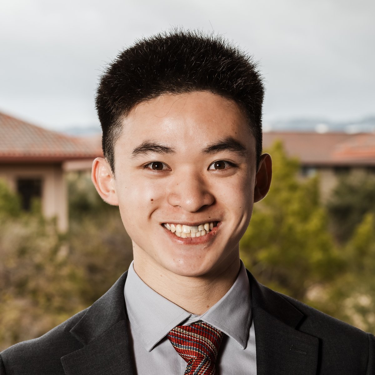 RiceUniversity's tweet photo. Rice U. senior Ryan Wang has been selected as a recipient of the Knight-Hennessy Scholarship. The scholarship will enable him to pursue graduate studies at Stanford University, where he will probe deeper into bioengineering with a focus on neuroscience. https://t.co/zU7cgD5Eiy https://t.co/YFll8hFra9