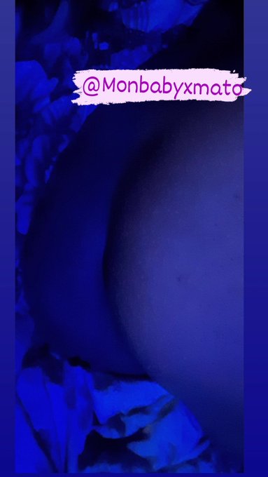 Estoy aburrida manden dm https://t.co/5JIdId4p1t