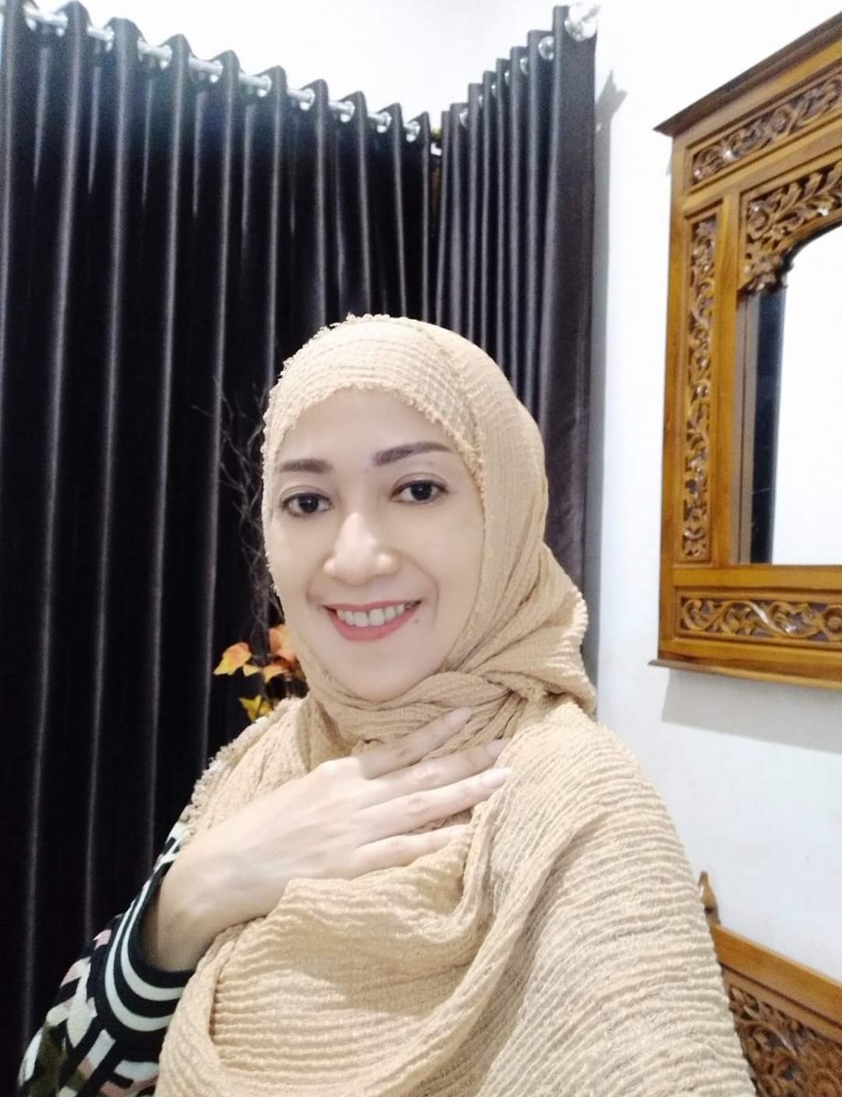 IrmaWardhani75's tweet photo. Selamat pagi sayang ❤️❤️ https://t.co/LaWW2klLI2