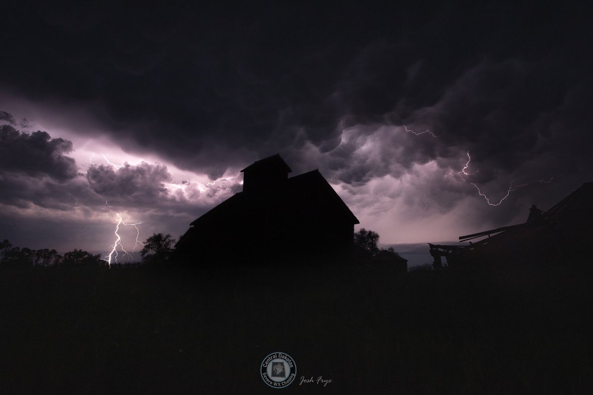 Josh Frye (Central Dakotas Severe WX Chasing) tweet media