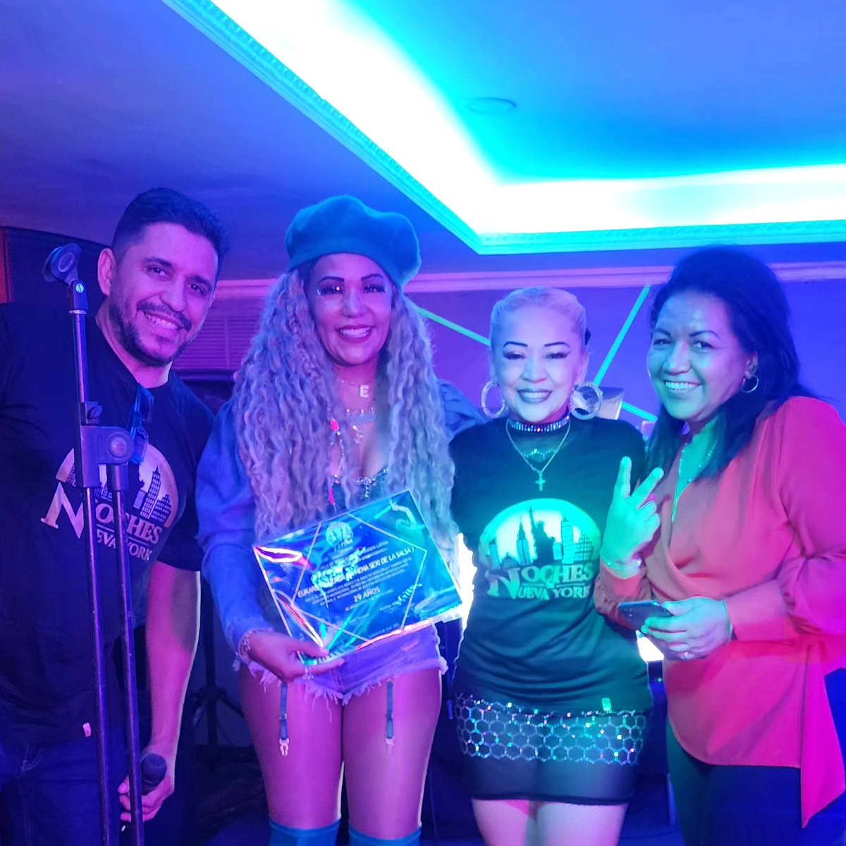 Eukaris Sexy Salsa tweet media