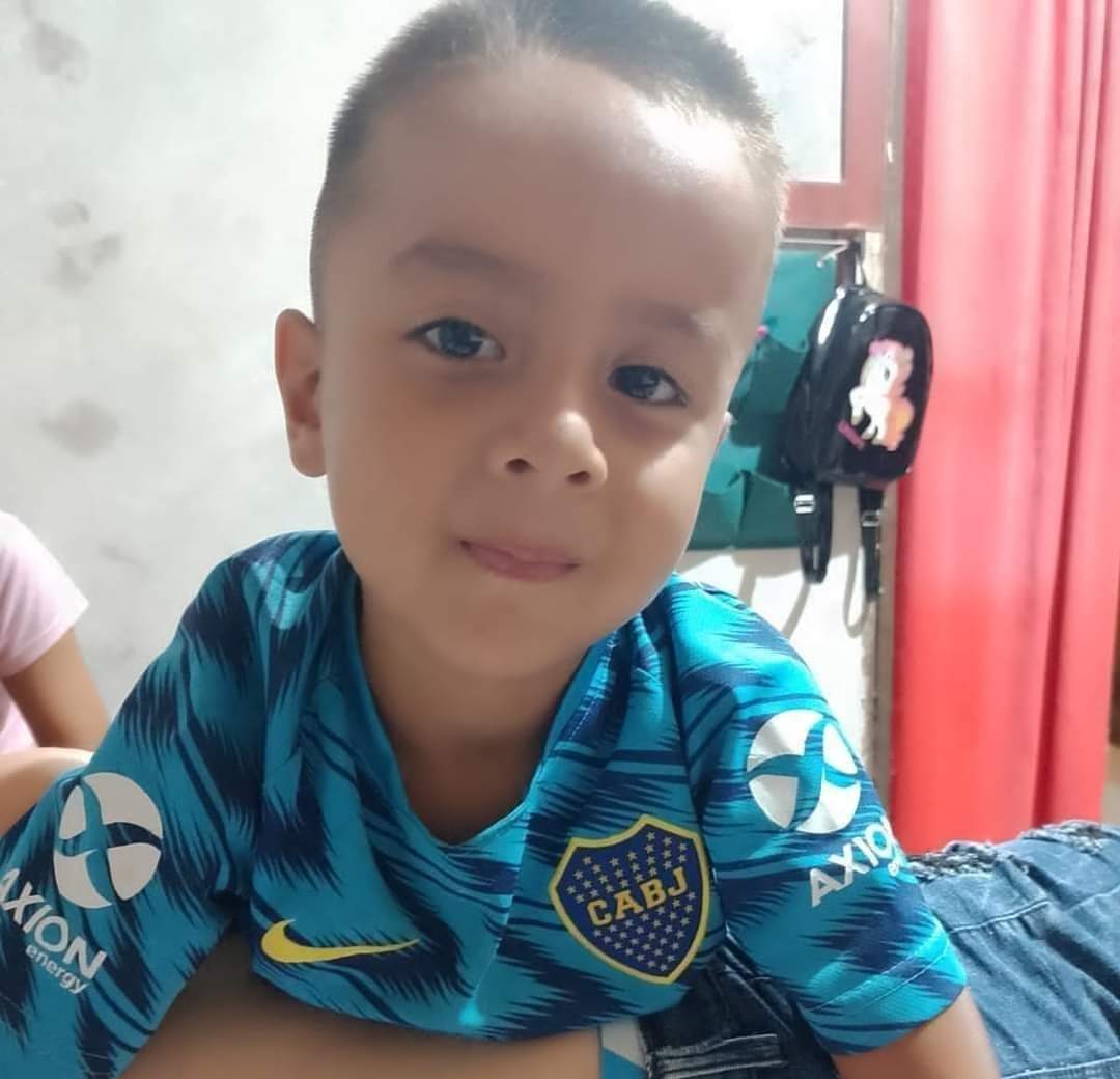CanoTete's tweet image. Invadamos las redes sociales con la foto de LOAN❤️
Que el mundo lo conozca....
Queremos que LOAN aparezca sano y salvo
Víctima inocente de la trata internacional de niños/as 💔