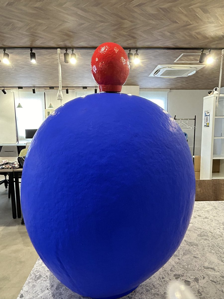 Riko41984144's tweet image. だるまの後ろ姿がずでんって感じで可愛い
#nextbase