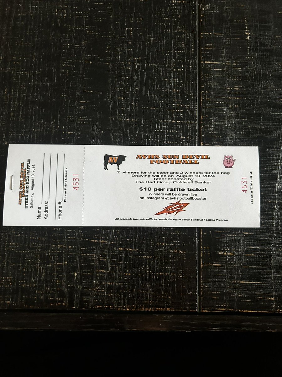 My LAST football team fundraiser has started up and if anyone would like to buy a 10 dollar raffle ticket please DM me. The prize is half of a Steer or half a hog (2,000-3,000 dollars worth of meat)  and you will also get a chest freezer for it. Thank you.