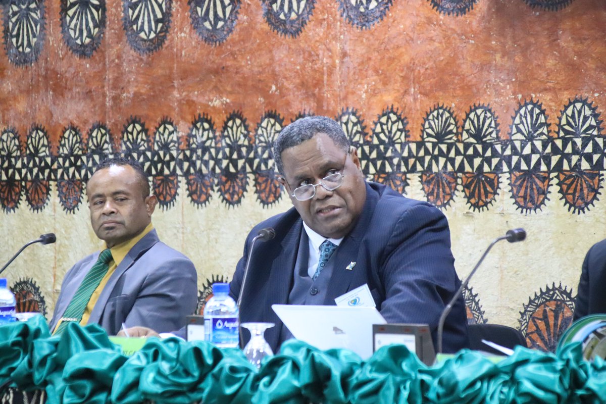 UNODC_SEAP's tweet photo. Did you know that, in some parts of the #Pacific, people own more smartphones than computers? 

Fueled by the mass adoption of social media, online scams &amp; fraud are rife in #Fiji. 

Last week in Suva, we held a Provincial Council meeting on cyber hygiene &amp; internet awareness. https://t.co/GxPw1E0bbc