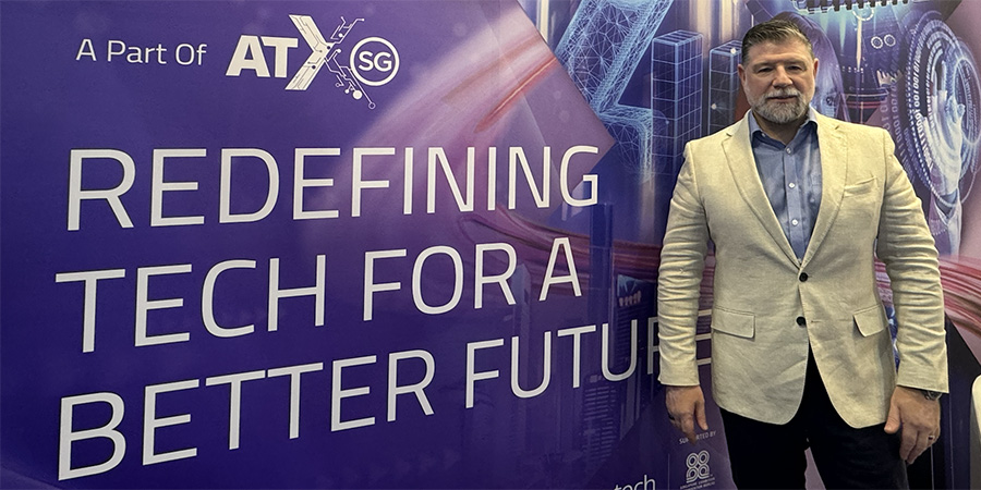 TelecomReviewAP's tweet image. In an interview, Duncan Kenwright from @Verizon shared how #Verizon unlocks secured #edge_computing’s potential to supercharge enterprise #connectivity

telecomreviewasia.com/news/interview…