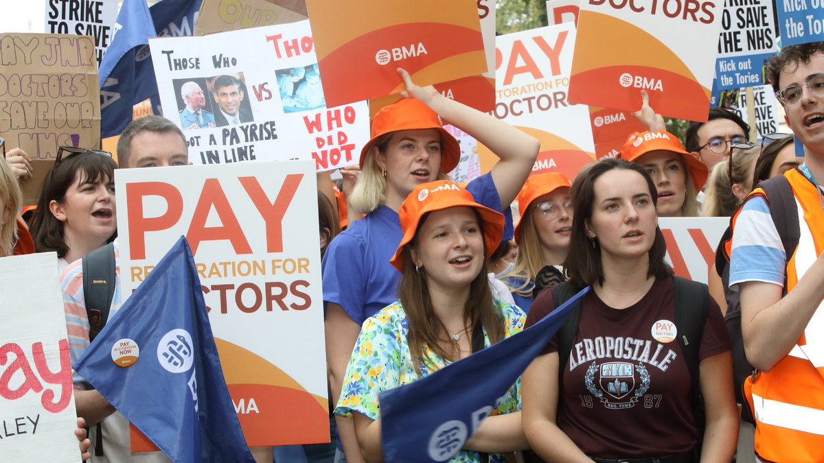 Strike action in England begins at 7am on Thursday.

Get your colleagues together and plan your day in the 🌞 picketing and rallying with us. Bring your family, friends and canine companions too!
 
We’ll bring the bucket hats; you bring the noise 📣
bma.org.uk/jdpicketlines