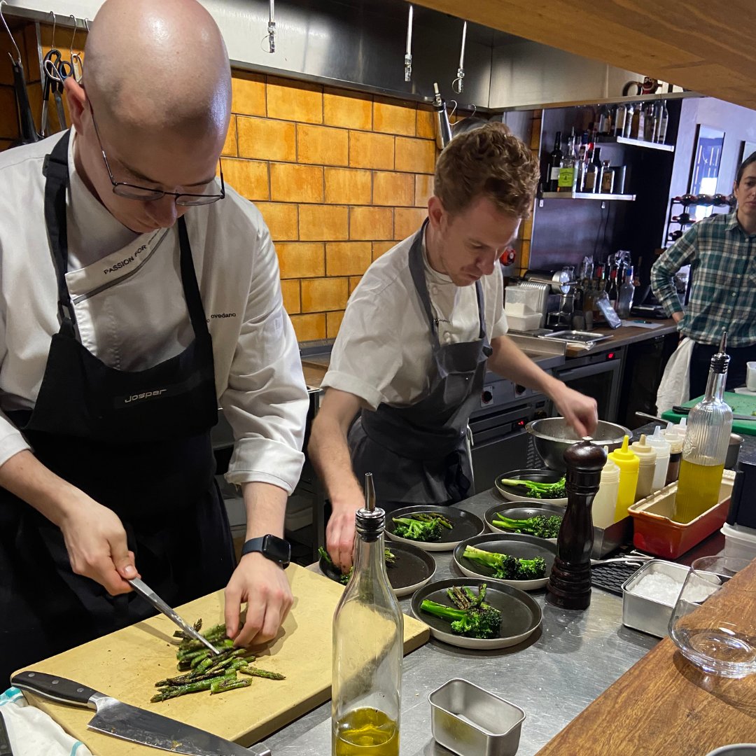 TargetCatering's tweet image. Another successful Josper x Hatched demonstration day 🔥

Hosted by middleby at Hatched in London.🥘 JOSPER Charcoal Equipment are  transforming grilling traditions with their revolutionary charcoal  ovens, creating 13 immersive dishes perfectly suited for your kitchen!
