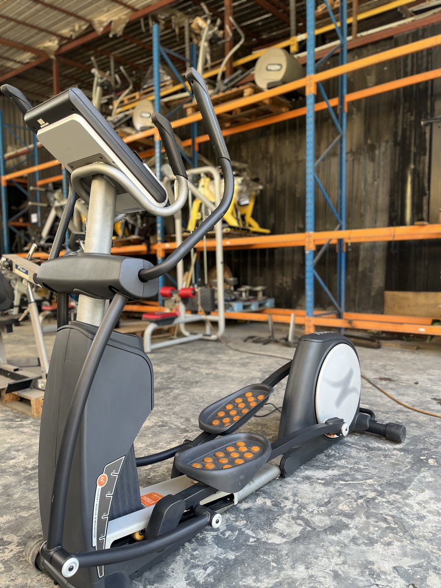 Used Elliptical Crosstrainer Exercise Bike

Lokasi di Batu Caves
Boleh roger sini
📲019-5722997 (SHAFIQ)
wasap.my/60195722997/us…

📲019-7292929 (WAN)
wasap.my/60197292929/us…

#elliptical #crosstrainer #nordictrckelliptical #usedequipment #impulsefitness #gym