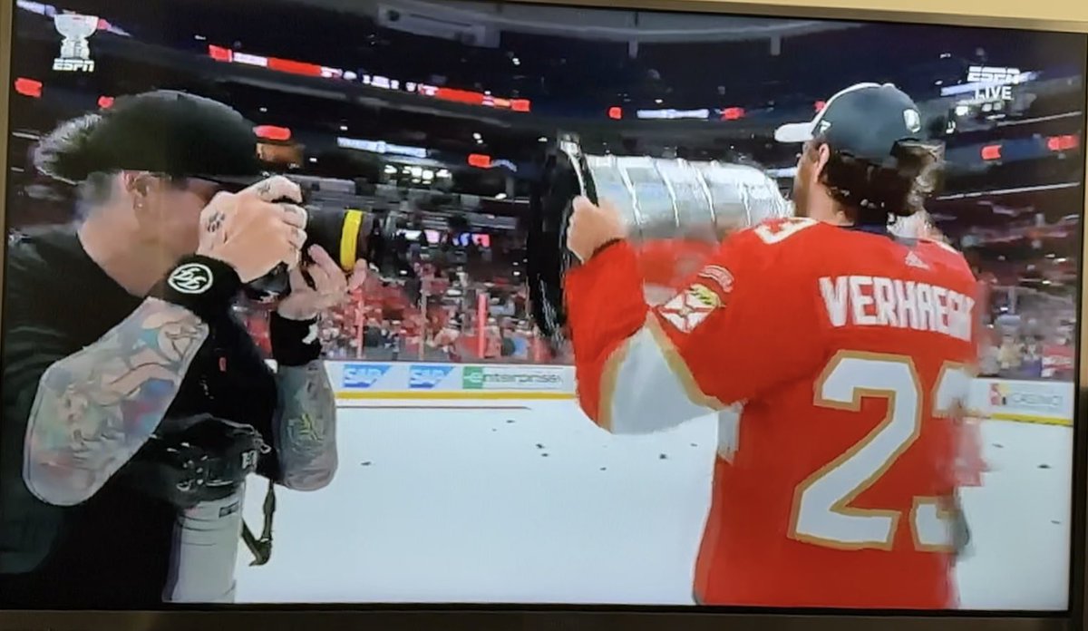 Playing "Where's Dave" <a href="/Dave_Sandford/">🐻‍❄️ Dave Sandford 🦌</a> is easy at the <a href="/NHL/">NHL</a> <a href="/StanleyCup/">The Stanley Cup</a> Game 7 .... first on the ice at the end &amp; in prime position for the hoisting shots ! <a href="/FlaPanthers/">x - Florida Panthers</a>