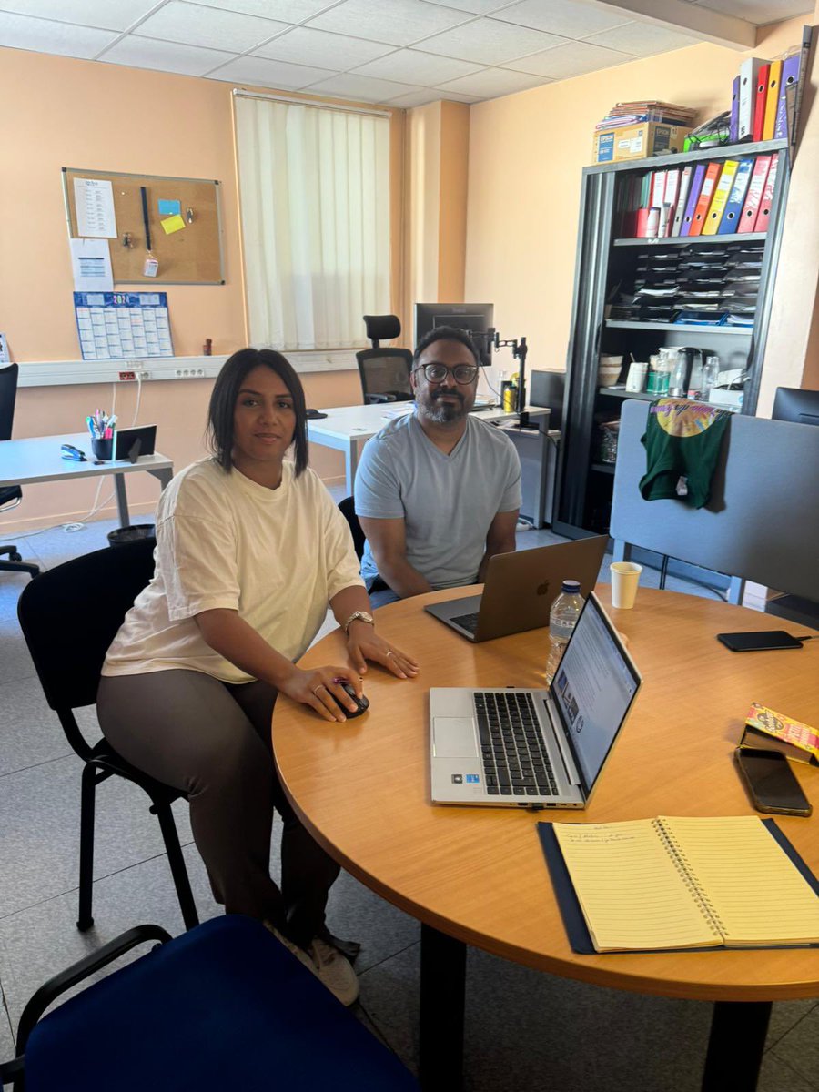 🚀En avant BGE et MDE Convergence Entrepreneurs pour l’entrepreneuriat des jeunes ! 

Merci Gildas Cimon pour votre présence !