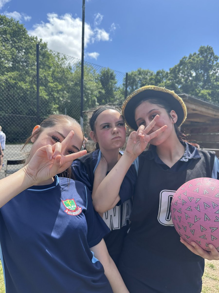 HolyTrinityPE_'s tweet photo. Our Year 9 girls enjoying every moment on their netball residential weekend! 🏐💪 @HolyTrinityCol #TeamSpirit #NetballFun #SchoolTrip https://t.co/zE7vUVrSZX