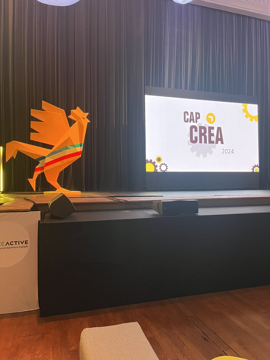 #CapCréa, le grand rassemblement des professionnels de la Création qui se mobilisent au service des entrepreneurs, ça commence maintenant à La maison de la mutualité !

Placée sous le signe du E pour entrepreneurs, expérience ou encore engagement, cette journée sera inspirante !