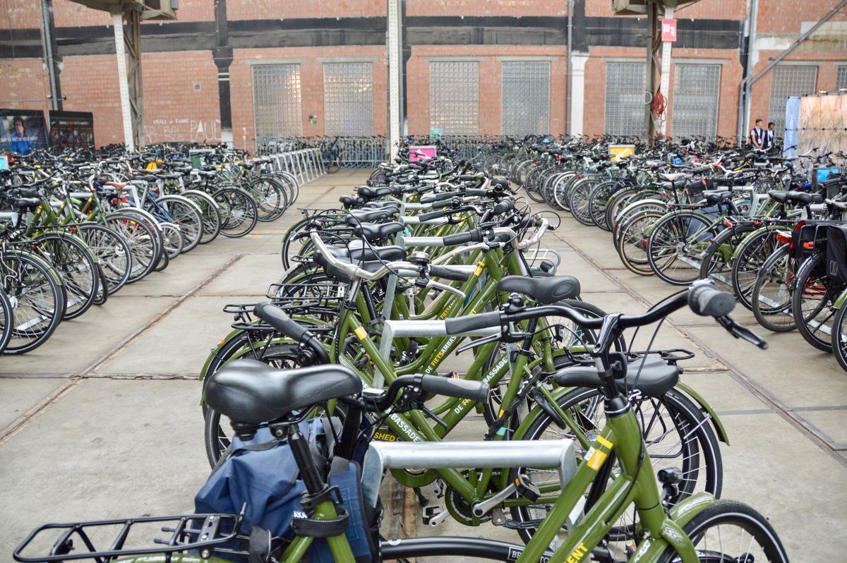 Cycling_Embassy's tweet photo. Last week at @VelocitySeries in Ghent, 1,600 attendees had the opportunity to borrow a bike for use throughout the conference week.

STREET-STUFF! (#DCEnetwork) supplied the stackable bicycle parking racks which will now be distributed throughout the city. https://t.co/XnGPhoSg0m