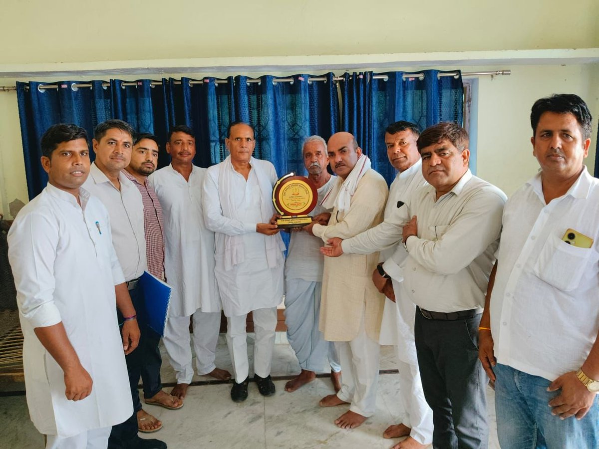 <a href="/GKAP_Rajasthan/">गुर्जर कर्मचारी अधिकारी कल्याण परिषद</a> के प्रदेशाध्यक्ष श्रीमान राजेन्द्र सिंह तंवर ज्वाइंट सेक्रेटरी(JS)- Home राजस्थान द्वारा जीकेप भवन के निर्माण हेतु 4 लाख 61 हजार का सहयोग।
<a href="/SachinPilot/">Sachin Pilot</a>
@BedamSingh
<a href="/DarshanSinghMLA/">Darshan Singh Gurjar</a> <a href="/Erdharmpalbjp/">Er. Dharmpal Gurjar</a> 
<a href="/PrahladGunjal/">Prahlad Gunjal</a> <a href="/ombhadanabjp/">Om Prakash Bhadana</a> <a href="/dgurjarofficial/">Dheeraj Gurjar</a> 
<a href="/drsomyagurjar/">Dr Somya Gurjar</a>