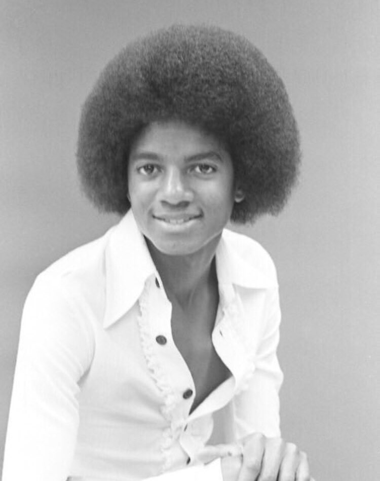 15. 
The constant in my life. 
The one who taught me that no dream is too big; that I am deserving of looking through that optimistic lens. 
You’ve shaped almost every aspect of me, and my life is better because of it. I love you, forevermore. 🕊️🤍
#15YearsWithoutMichaelJackson