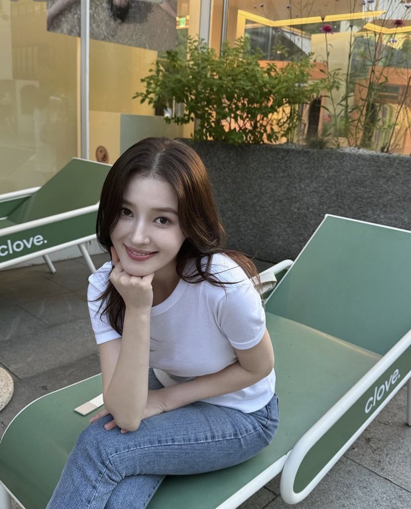 nancy pics tweet media