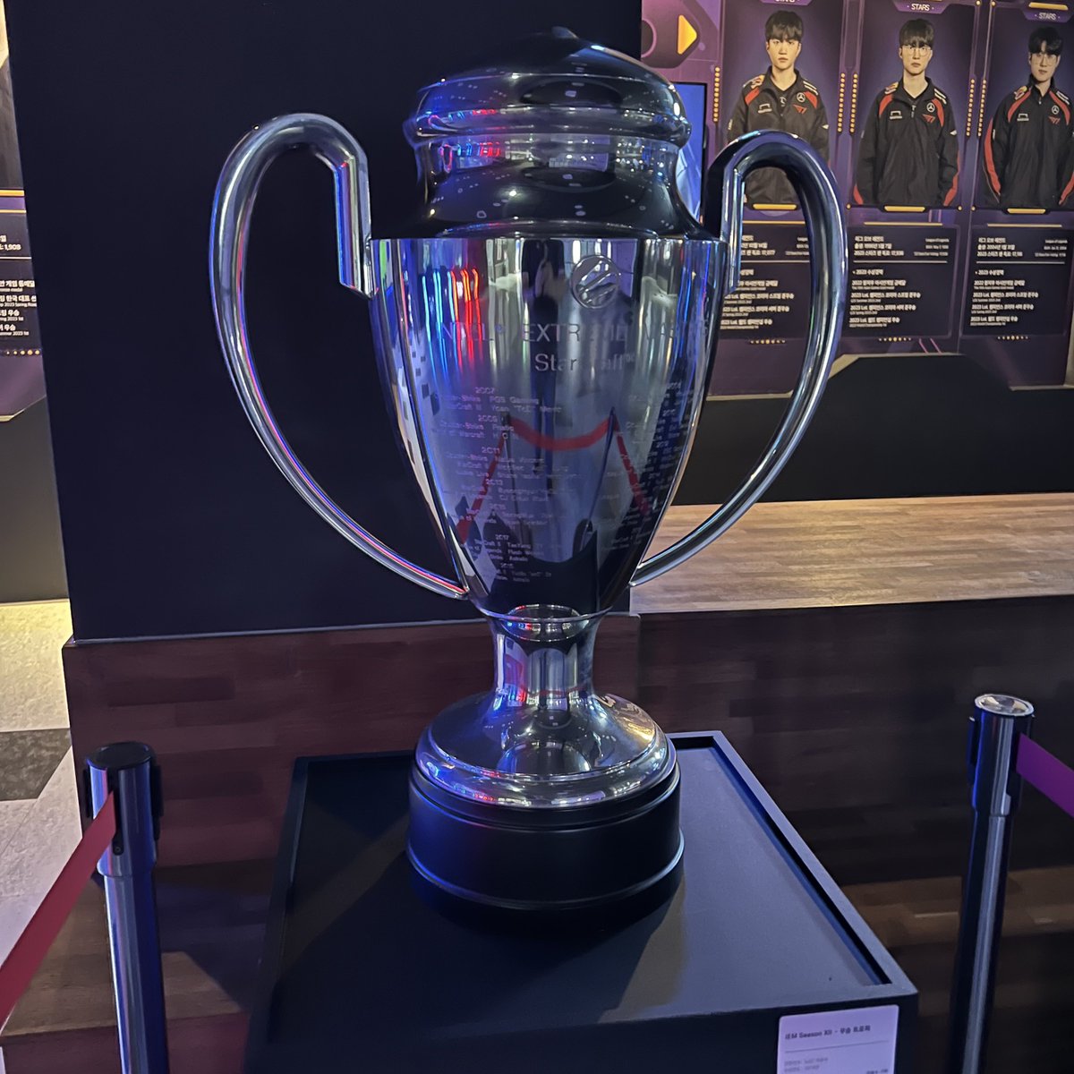 e스포츠 명예의 전당 스타크래프트2 특별전

GSL &amp; SSL &amp; WCS &amp; 프로리그 &amp; 케스파컵 &amp; 그리고 어윤수 선수의 #IEM 월드챔피언십 카토비체 우승 트로피까지 모두 볼 수 있다는 사실!

<a href="/kespa/">한국e스포츠협회 (KeSPA)</a> | @aftvesports | <a href="/SOOP_EN/">SOOP</a> | <a href="/ESLSC2/">ESL StarCraft II</a> | <a href="/IEM/">Intel® Extreme Masters</a> | <a href="/esportstarcraft/">StarCraft Esports</a> | <a href="/StarCraft/">StarCraft</a>