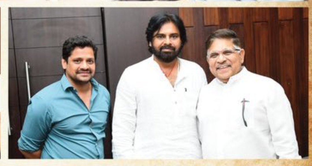 sivazeestudio's tweet photo. మేమంతా ఒక్కటే బ్రో.. మీరు కొట్టుకొని సావకండి..🙏🙏
Must Watch 👇👇
https://t.co/OC0cUYjh58 https://t.co/FtNkBPhfe1