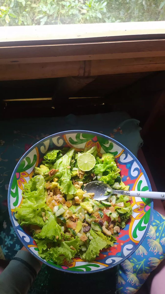 vanessaravee's tweet photo. Hilo de comida linda 🌀🌺🍓🫘 https://t.co/aofbfg4Jd2