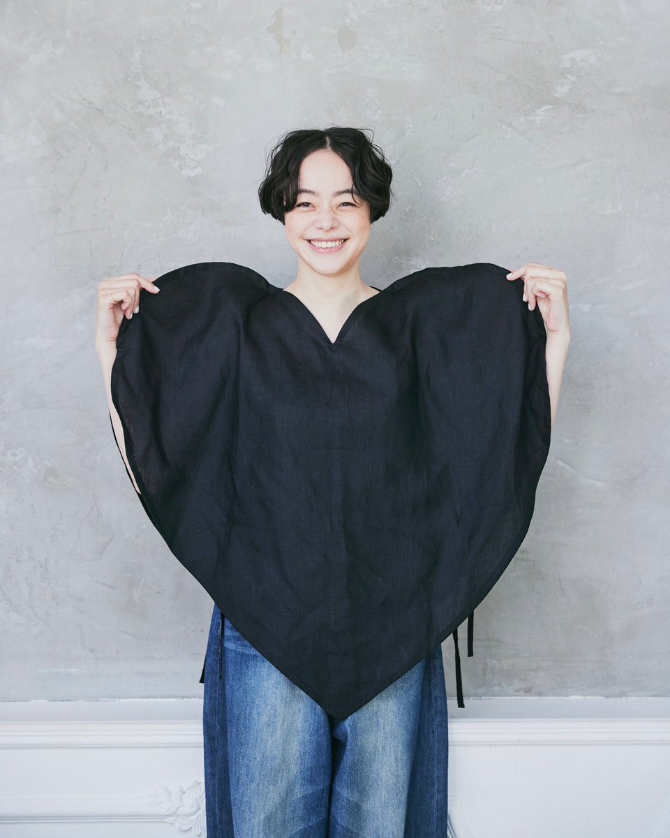 ハートのトップス🖤