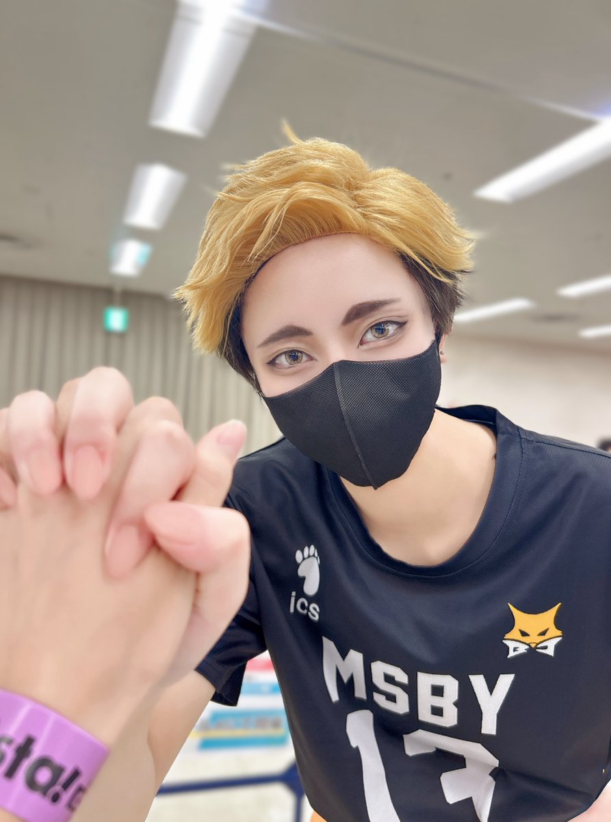 宮侑 50点 描き下ろし 宮 侑 B2タペストリー 飛翔Ver. [ハイキュー