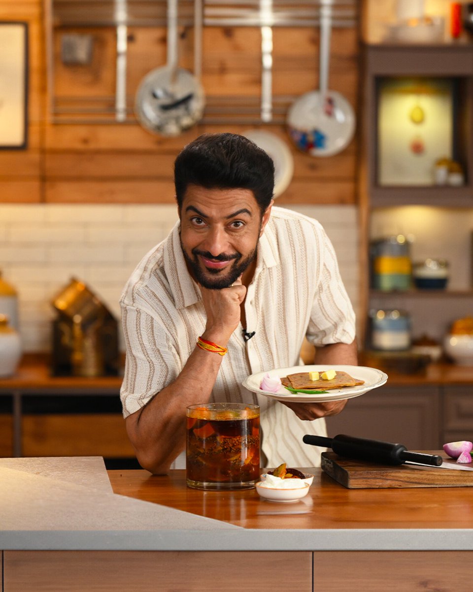 ranveerbrar's tweet image. बताइए...paronthe te makhan...hai isse behtar combo?😎
.
.
.
#parontha #dalparantha #breakfast #indianfood #makhan #tuesday
