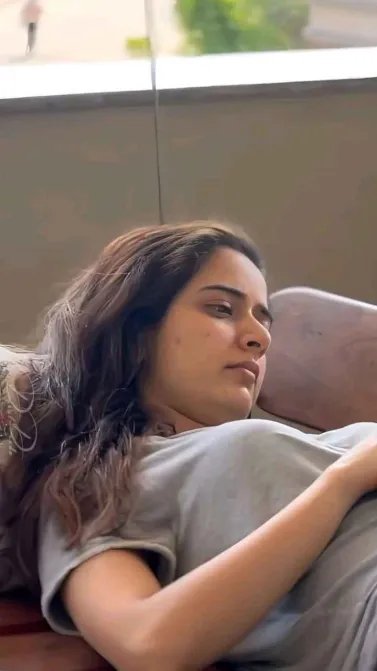 GQ5RyWHa0AA16ZW?format=jpg&name=small