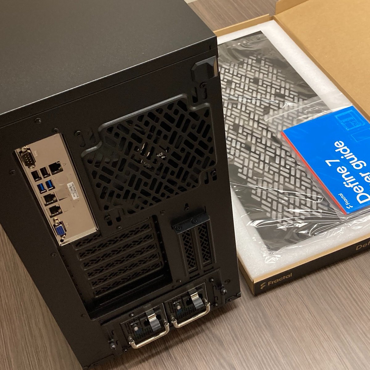 InfoEmission's tweet photo. Fractal Design - Define 7
APPLIED
Xeon / Windows Server 2022 STD
#FractalDesign #APPLIED #Server #Define7
#Windows #Server #WindowsServer #WindowsServer2022 #intel #Xeon #infrastructure
#尼崎 #阪神尼崎 #Emission #Emission株式会社
サーバー構築サービス
https://t.co/NzSZ0KmklC https://t.co/9Db2KziIFq