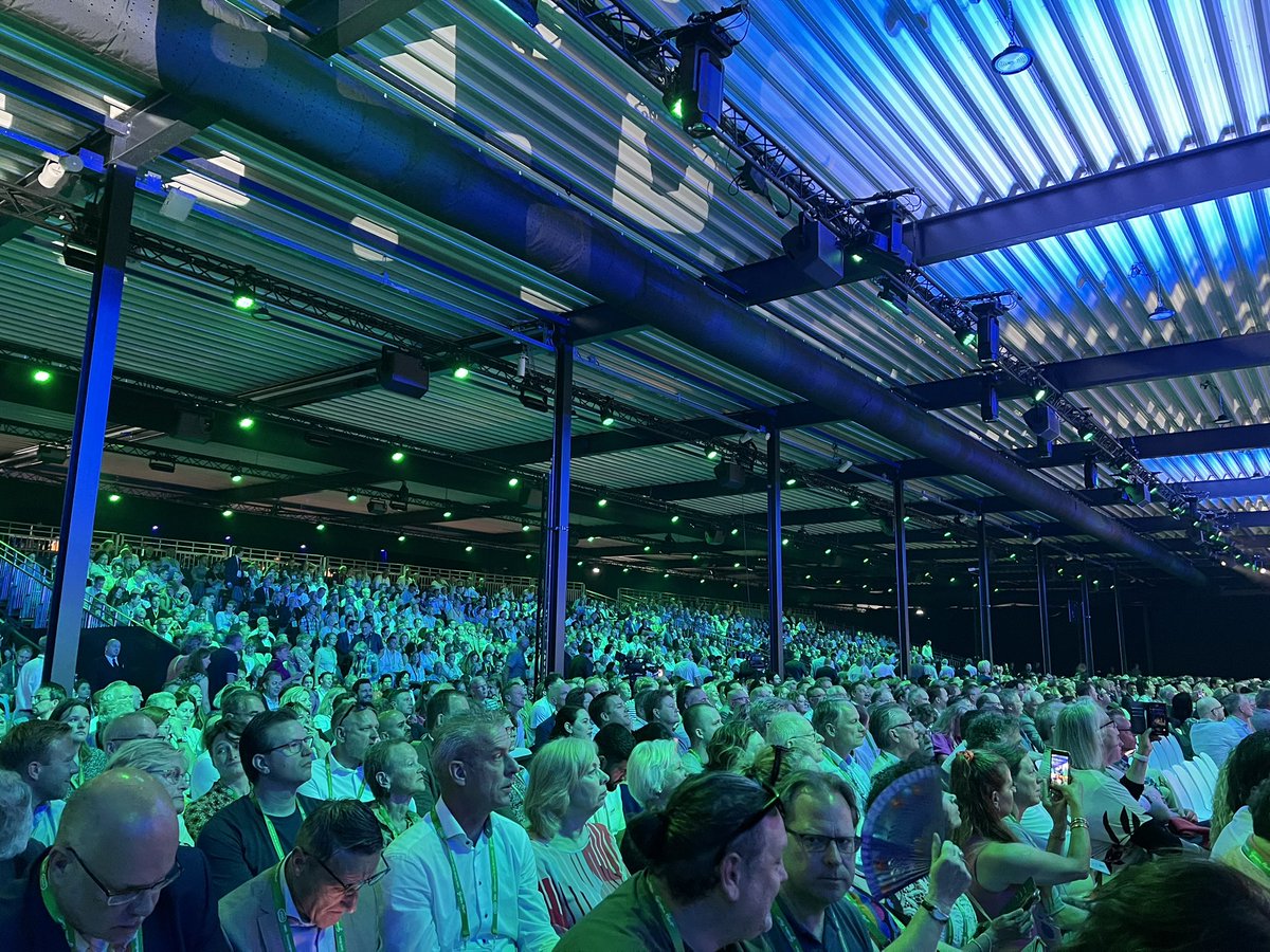 LarsRuiter's tweet image. Samen met @SjaakVriend, @M10KlaassenBos, @EGBunt en @CeesMeeldijk bij het #VNGcongres2024 #groenehart #HollandsKroon.