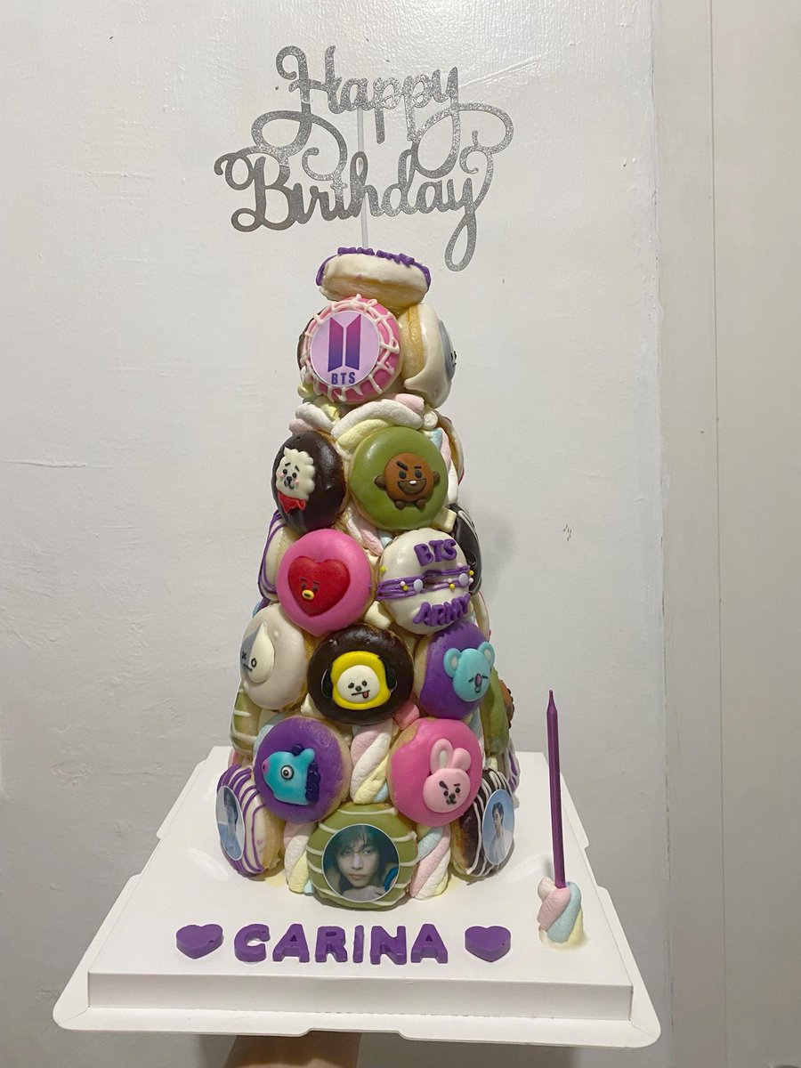 caren503's tweet photo. I am so happy! Borahae! ๐๐๐ #btscake https://t.co/RQphfb7U2J