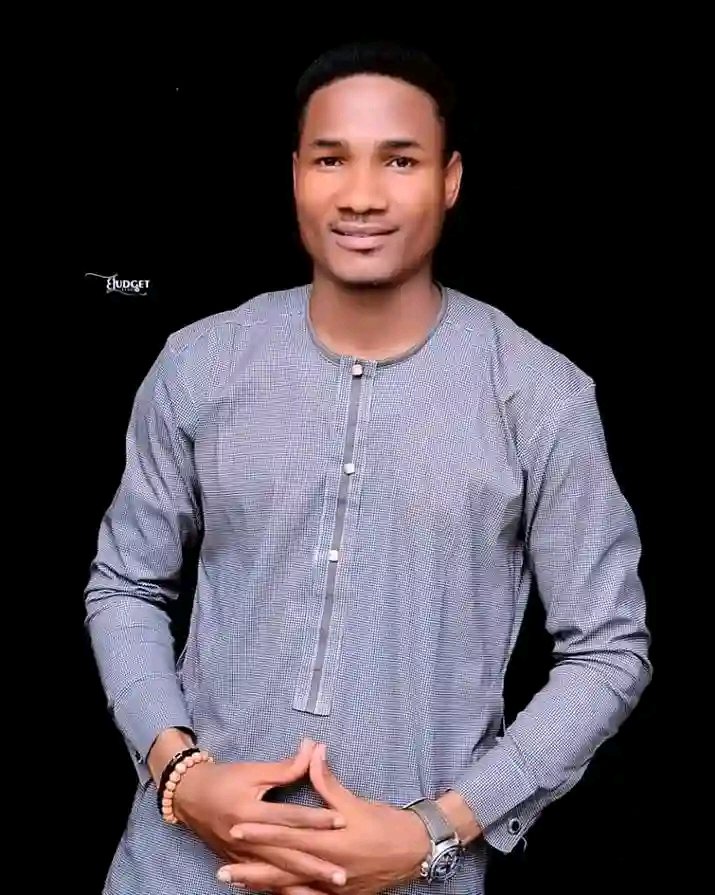 To this amazing brother, friend Happy birthday to you and wish you many more good years ahead